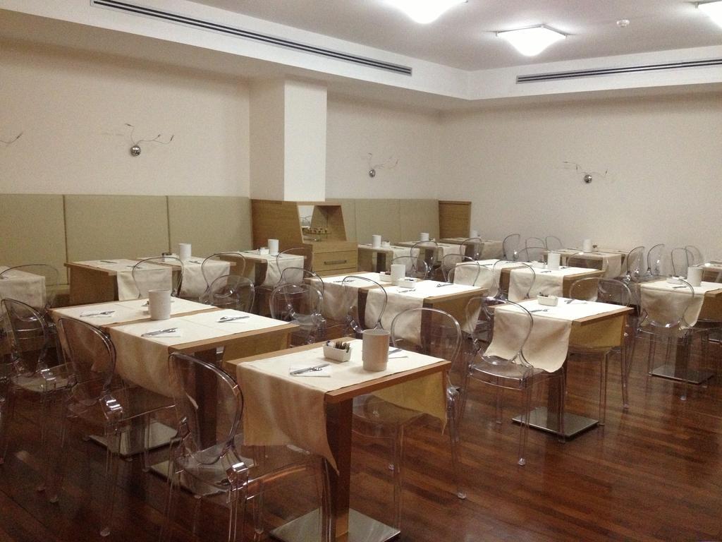 城堡酒店 拉奎拉 外观 照片